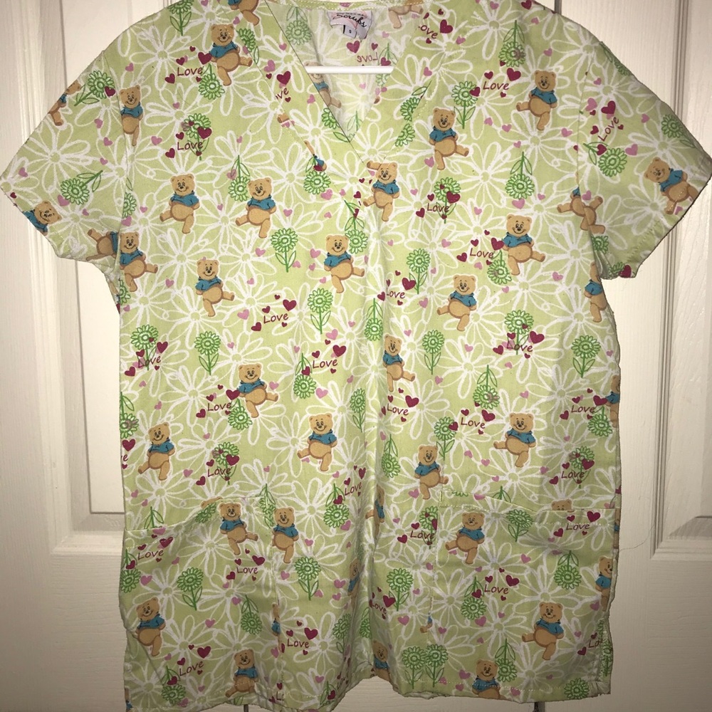 Scrub top